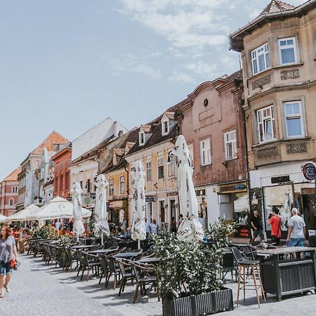 Republicii Rustic Apartament In Brasov City Center エクステリア 写真