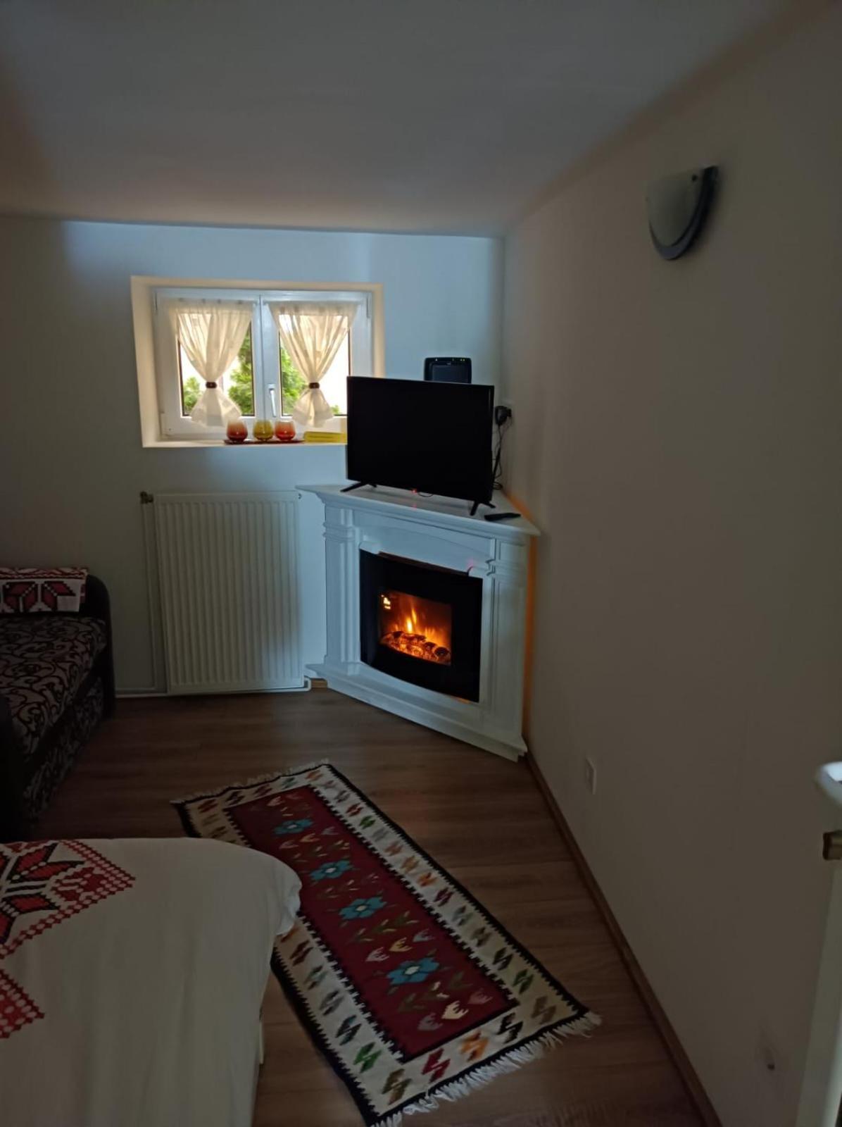 Republicii Rustic Apartament In Brasov City Center エクステリア 写真